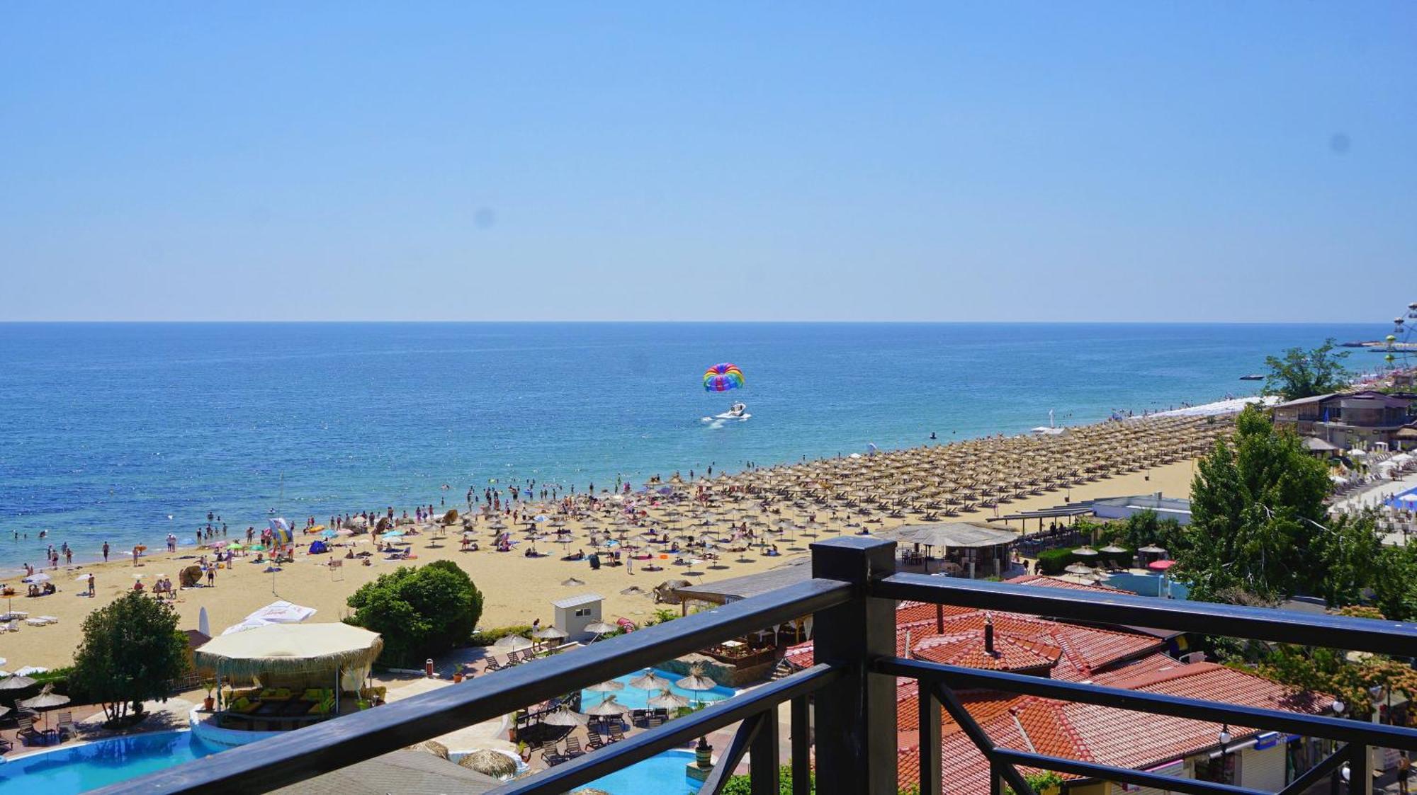 Apartments Sirena First Line - Апартаменти Сирена На Първа Линия Altın Kumlar Dış mekan fotoğraf