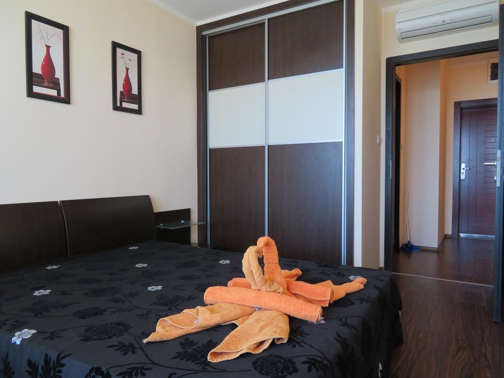 Apartments Sirena First Line - Апартаменти Сирена На Първа Линия Altın Kumlar Dış mekan fotoğraf