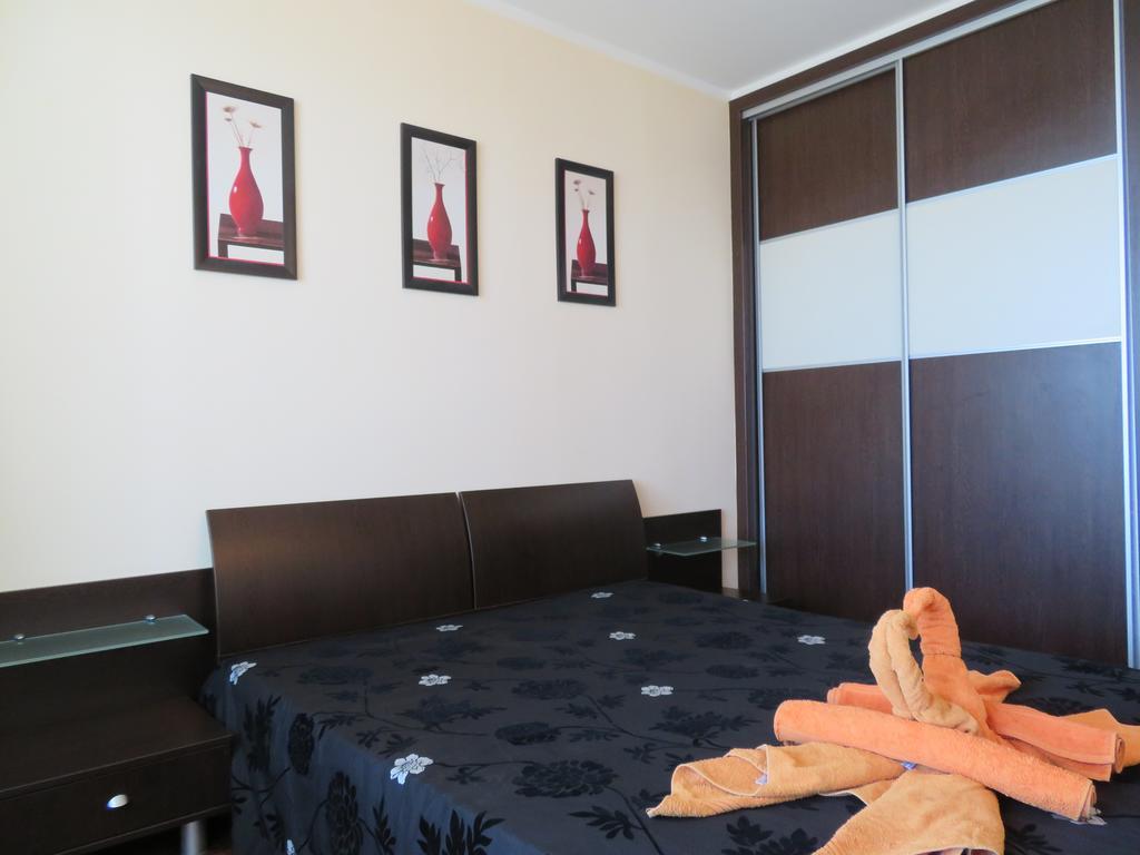 Apartments Sirena First Line - Апартаменти Сирена На Първа Линия Altın Kumlar Dış mekan fotoğraf