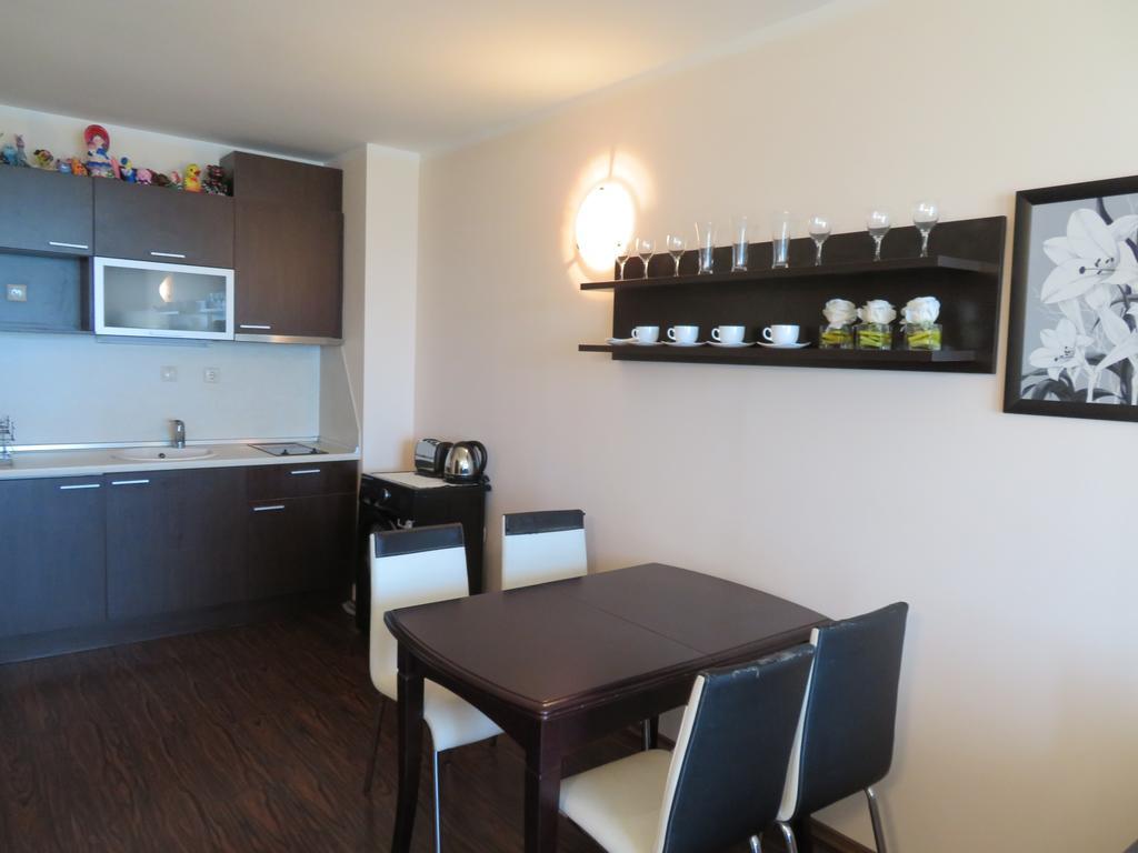 Apartments Sirena First Line - Апартаменти Сирена На Първа Линия Altın Kumlar Dış mekan fotoğraf