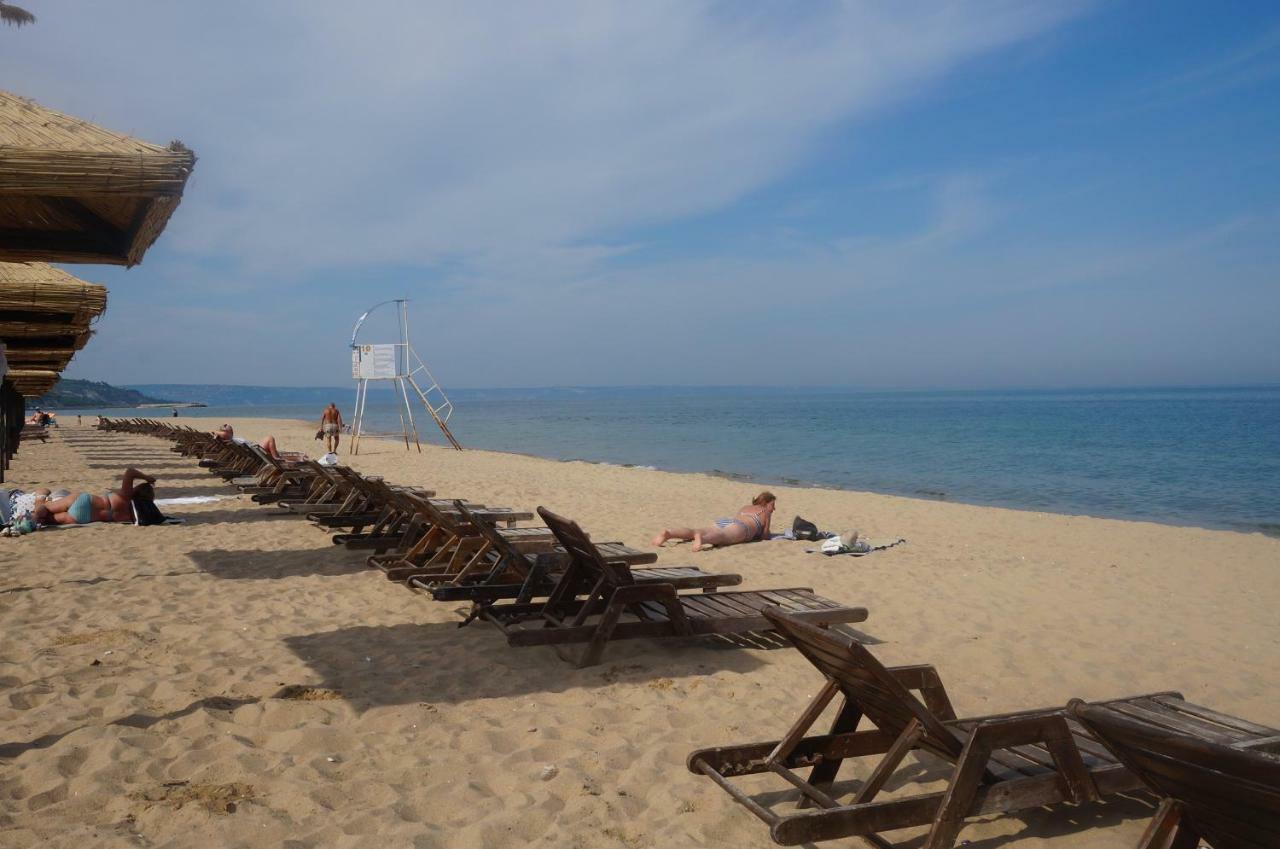 Apartments Sirena First Line - Апартаменти Сирена На Първа Линия Altın Kumlar Dış mekan fotoğraf